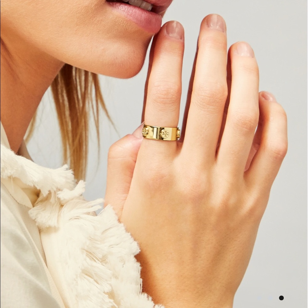 COPY - Tory Burch- Miller Stud Gold Ring